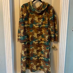Camo kid size Snuggie